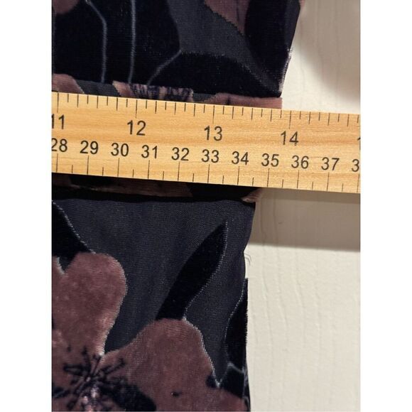 NWOT Sam Edelman Burnout Flutter Sleeves Velvet Floral Flare Sheath Hem Dress 4 - Picture 10 of 16